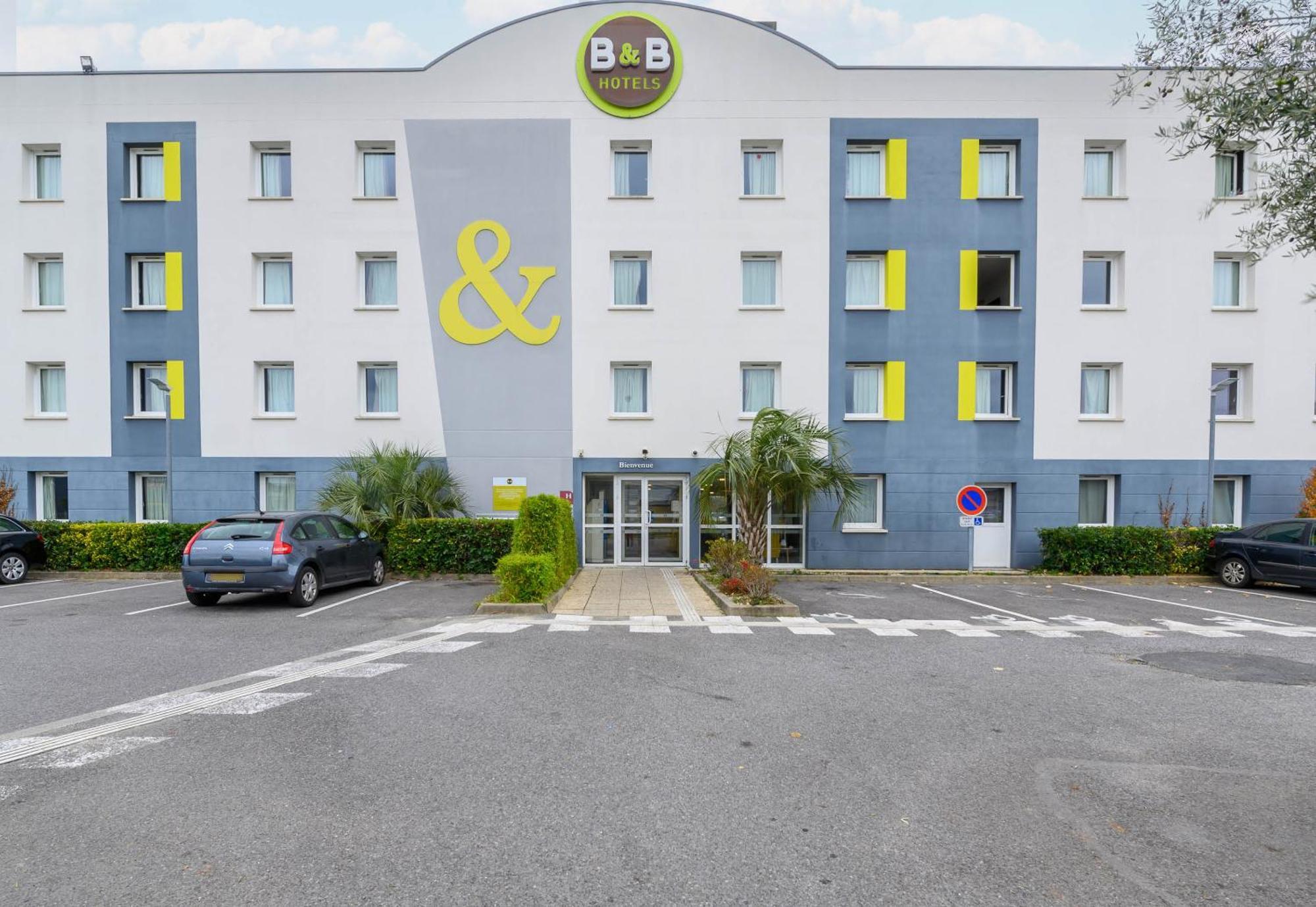B&B Hotel Creil Chantilly Exterior photo
