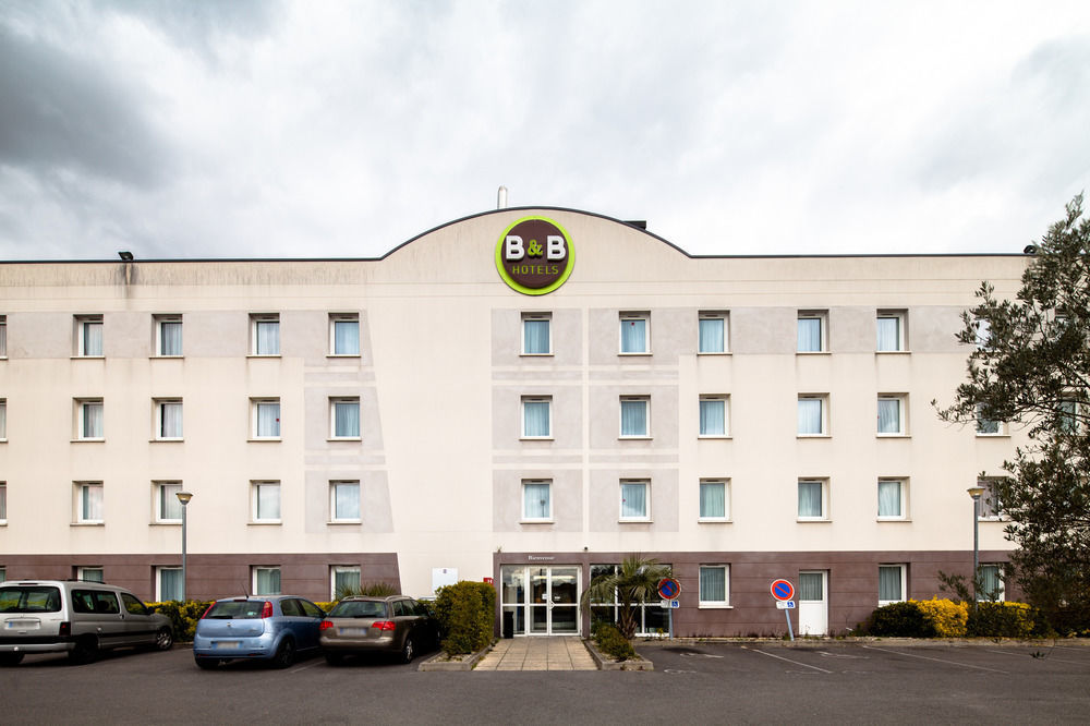 B&B Hotel Creil Chantilly Exterior photo